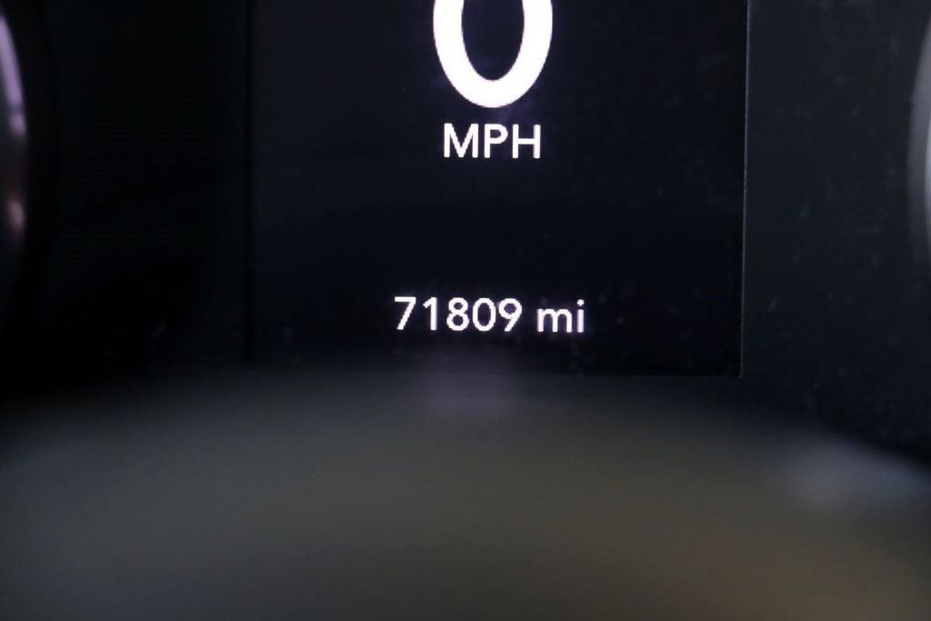 Used 2022 Jeep Wrangler Sport image 11