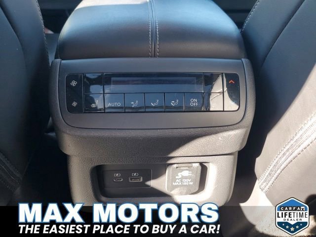 Used 2023 Nissan Pathfinder Platinum w/ Lighting Package (N93) image 18