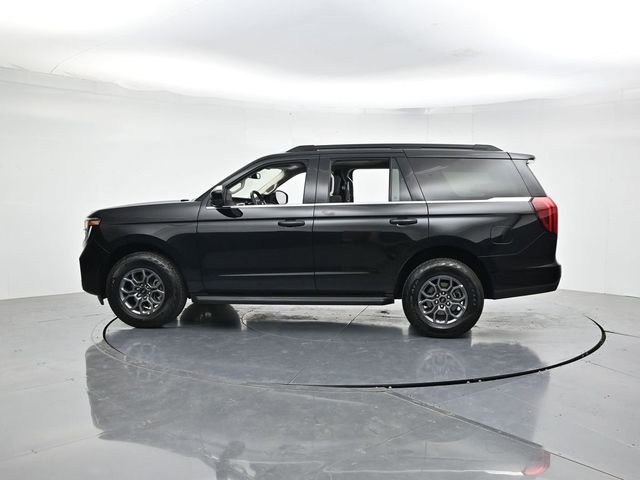 Certified 2025 Ford Expedition Active RWD image 7