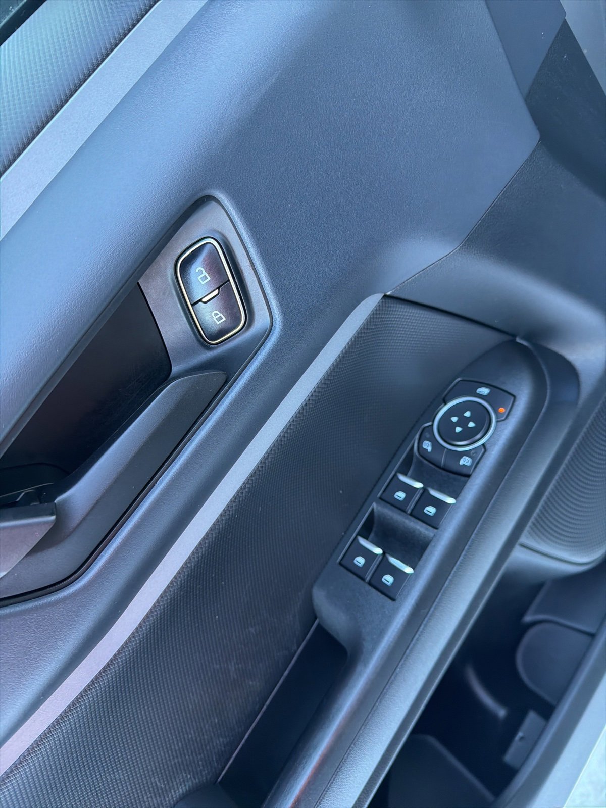 Certified 2022 Ford Bronco Sport Outer Banks w/ Tech Package image 16