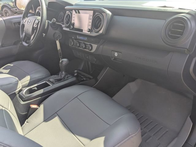 Used 2021 Toyota Tacoma SR AWD/4WD image 25