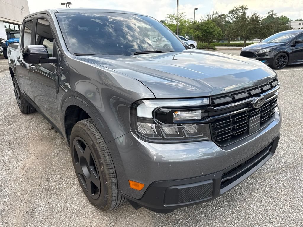 Certified 2024 Ford Maverick Lariat w/ Black Appearance Package AWD/4WD image 12