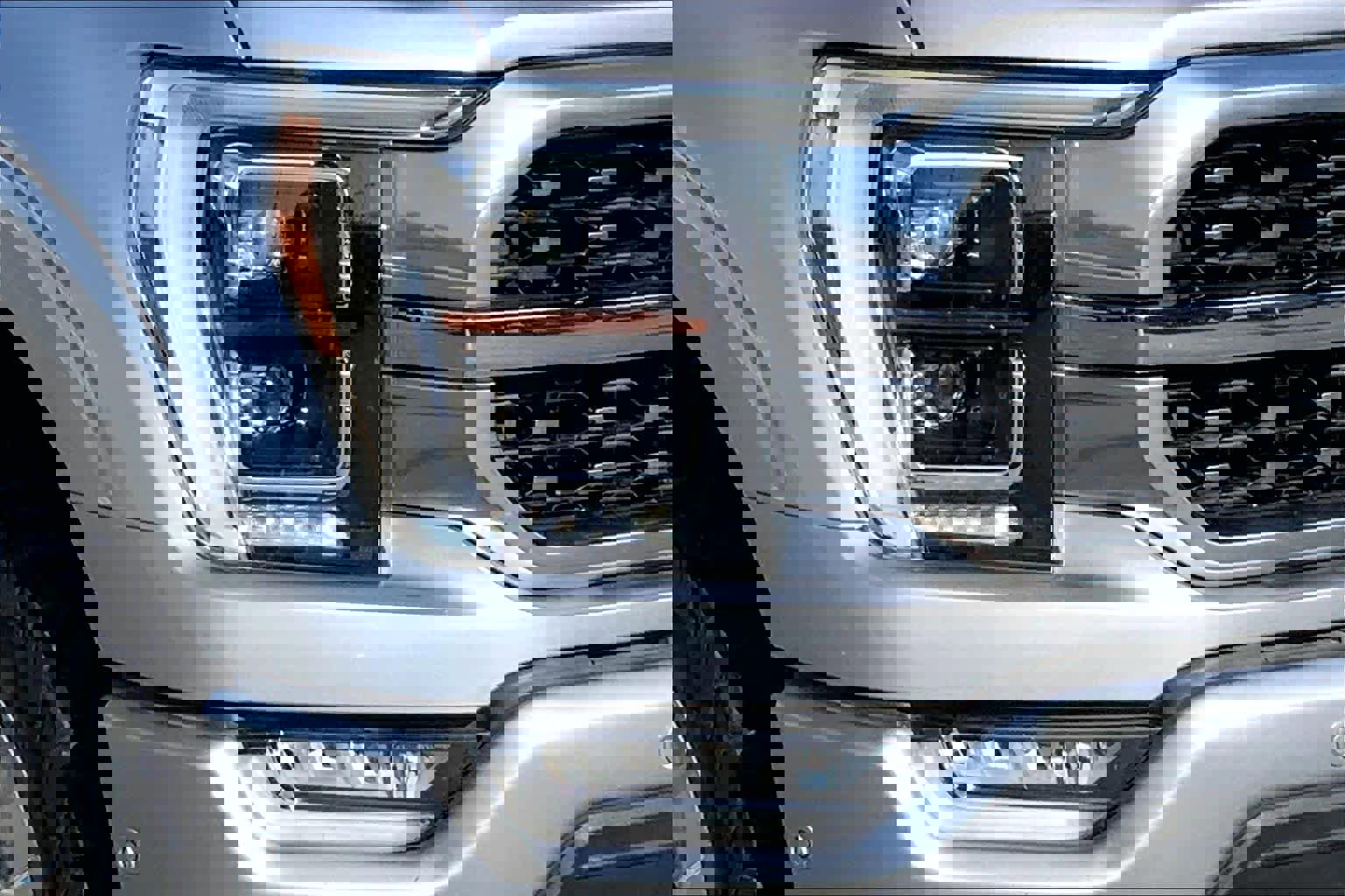 Certified 2021 Ford F150 Platinum w/ Equipment Group 701A High image 25