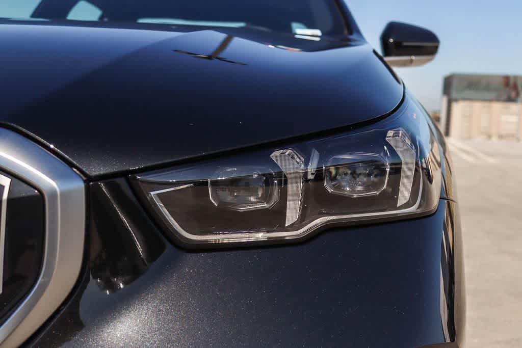 Used 2025 BMW 530i RWD image 7