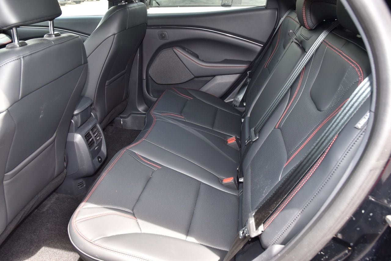 Certified 2025 Ford Mustang Mach-E Premium w/ Sport Appearance Package AWD/4WD image 10