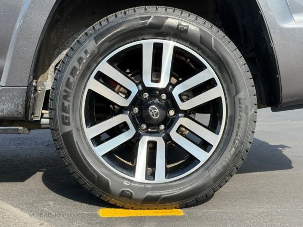 Used 2018 Toyota 4Runner Limited image 58