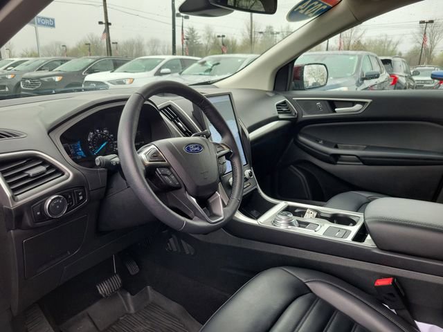 Certified 2024 Ford Edge SEL w/ Convenience Package AWD/4WD image 14