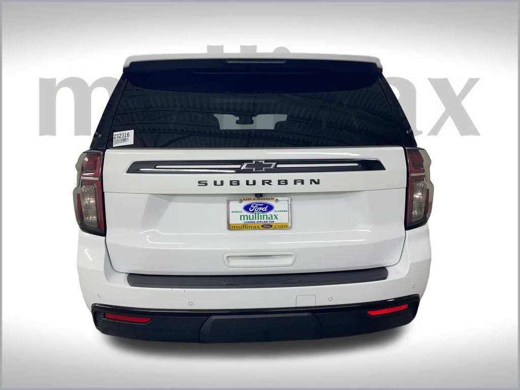 Used 2023 Chevrolet Suburban Z71 w/ Luxury Package image 4