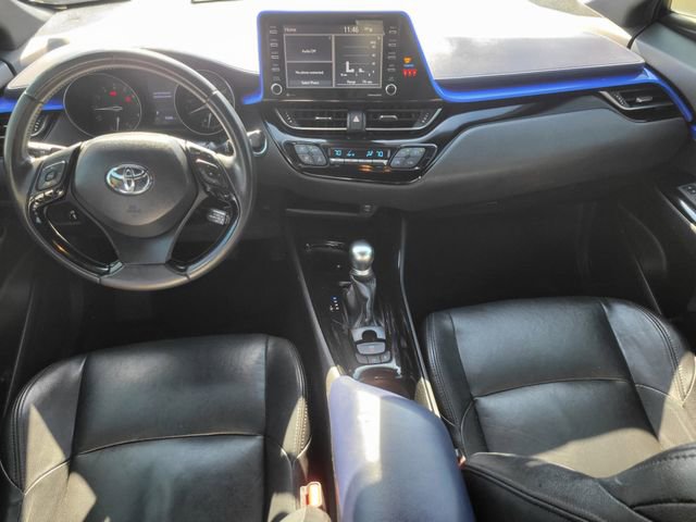Used 2020 Toyota C-HR XLE image 11