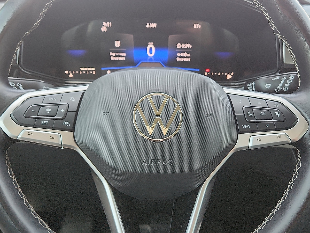 Used 2025 Volkswagen Taos S FWD image 12
