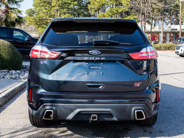 Certified 2022 Ford Edge ST w/ Equipment Group 401A image 4