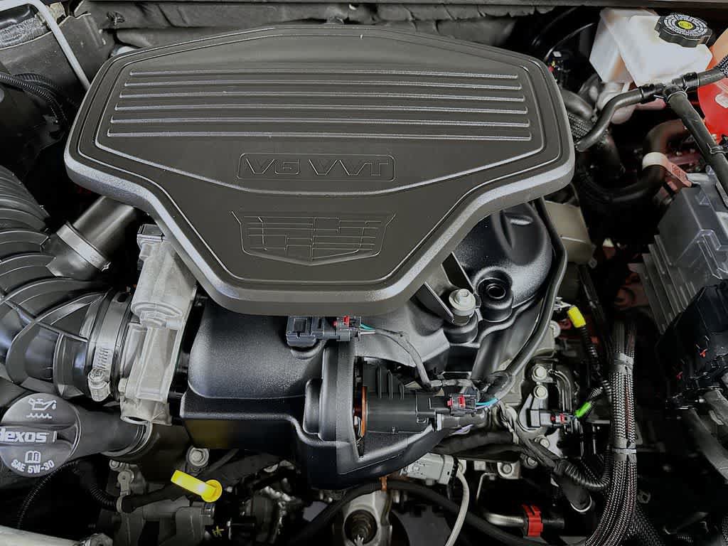 Used 2022 Cadillac XT5 Premium Luxury FWD image 9