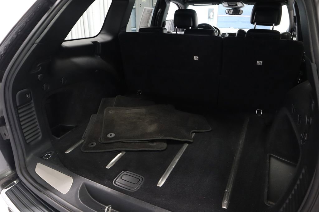 Used 2017 Jeep Grand Cherokee Limited image 16