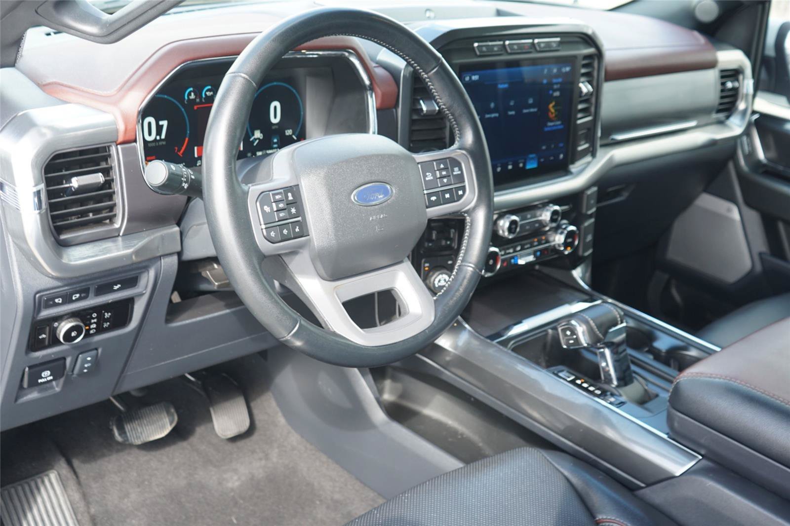 Certified 2023 Ford F150 Lariat AWD/4WD image 9