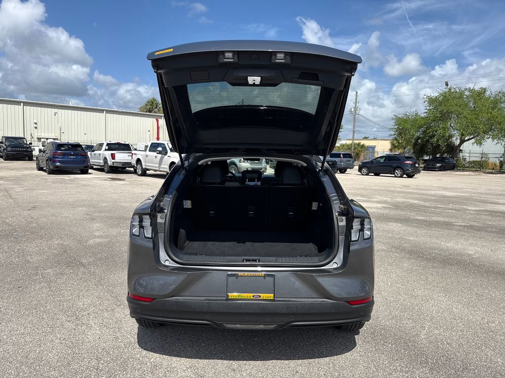 Certified 2023 Ford Mustang Mach-E Select w/ Comfort Package Lite image 29