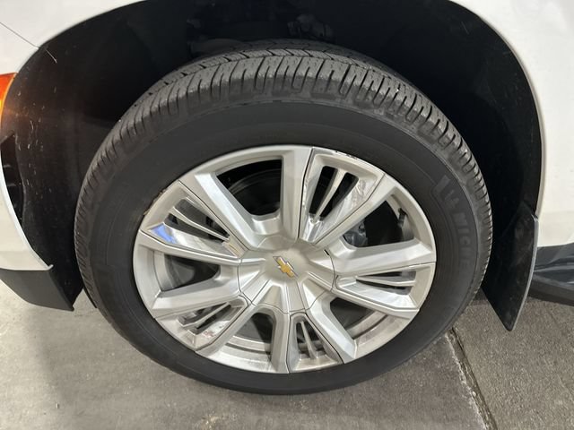 Used 2024 Chevrolet Tahoe High Country AWD/4WD image 23