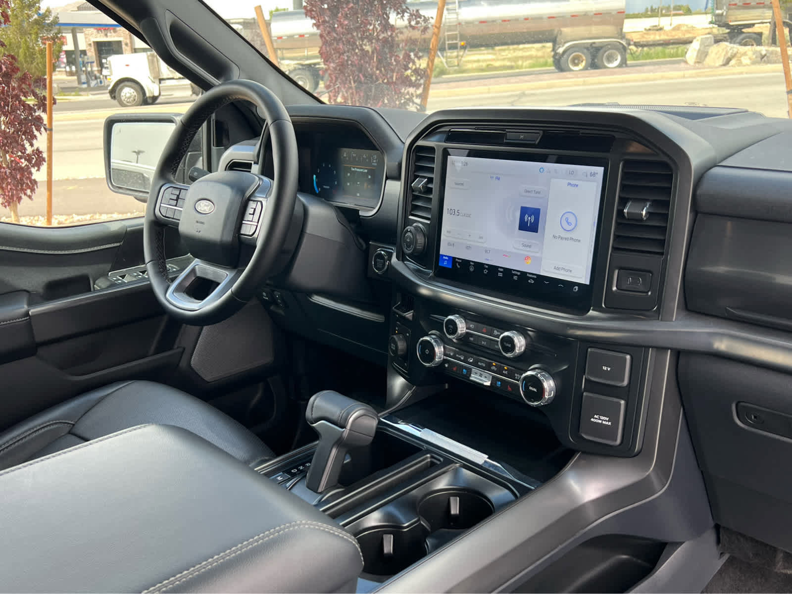 Certified 2025 Ford F150 Lariat AWD/4WD image 16