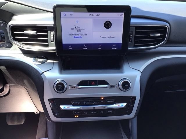 Certified 2022 Ford Explorer XLT w/ Equipment Group 202A AWD/4WD image 14