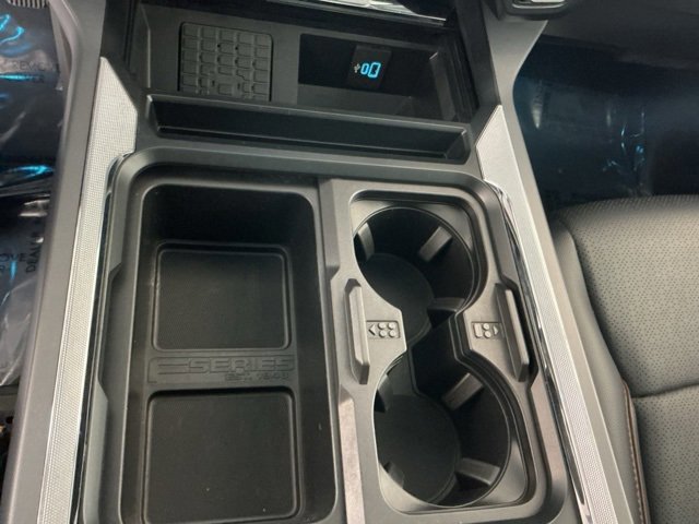 Certified 2025 Ford F450 Lariat w/ FX4 Off-Road Package image 22