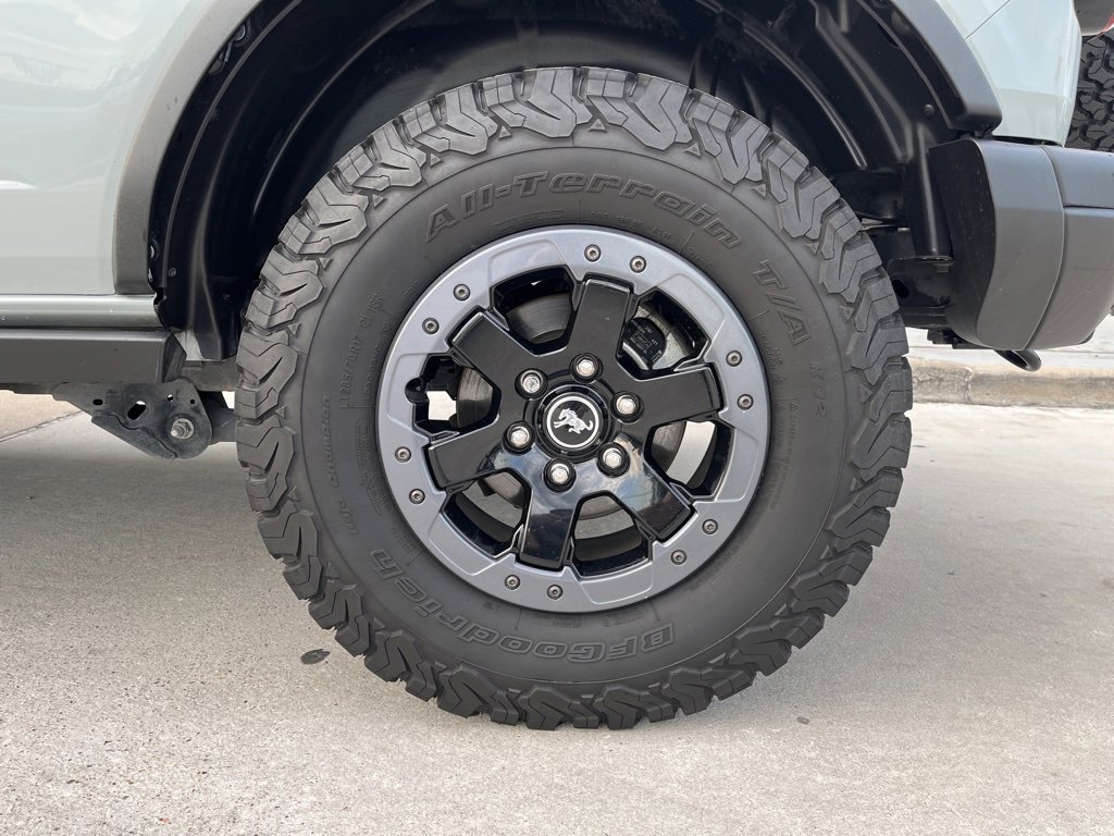 Certified 2021 Ford Bronco Badlands image 32