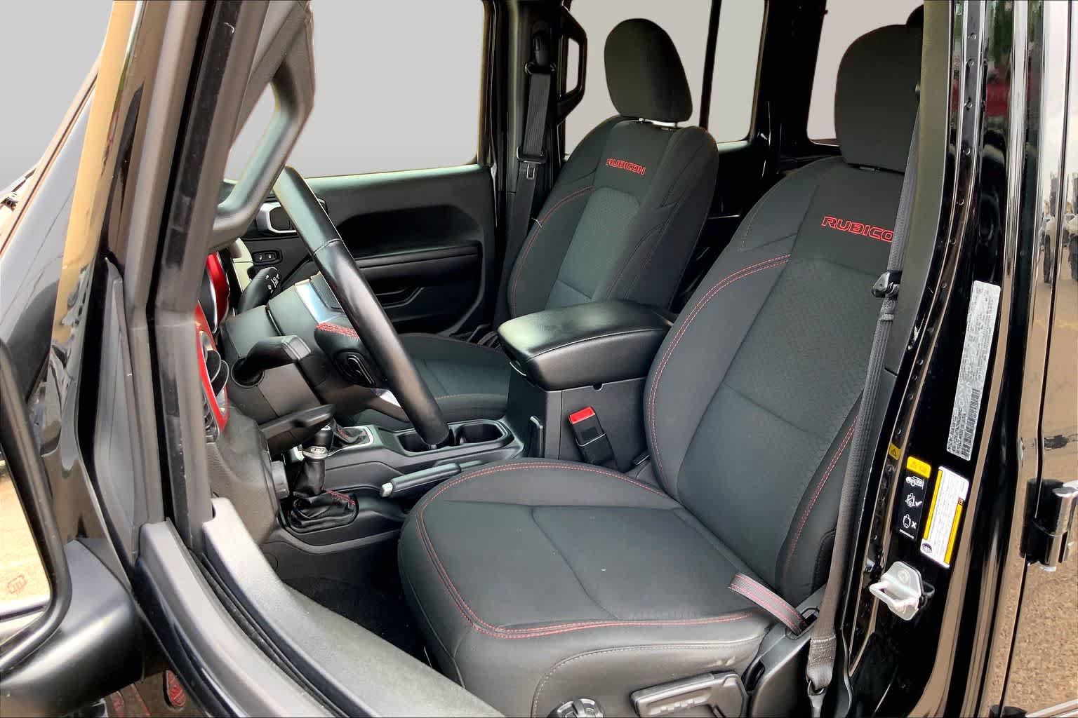 Used 2021 Jeep Wrangler Unlimited Rubicon AWD/4WD image 11