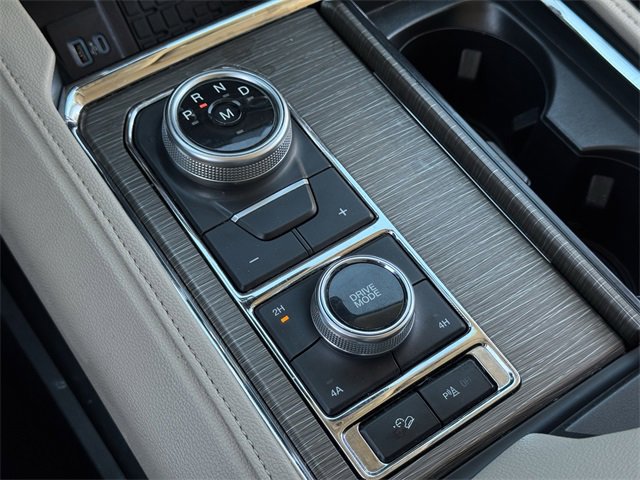 Certified 2024 Ford Expedition Limited image 22