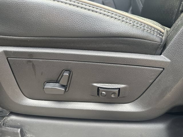 Used 2019 RAM 2500 Laramie AWD/4WD image 12