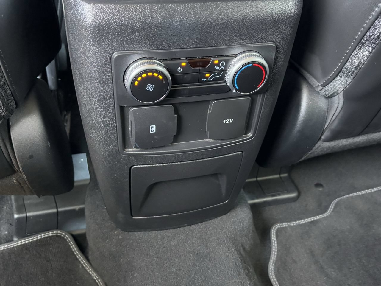 Certified 2023 Ford Explorer XLT w/ Equipment Group 202A RWD image 22