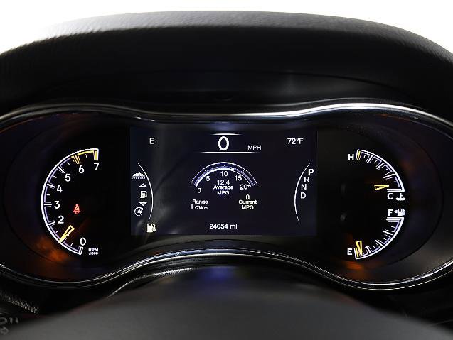 Used 2021 Jeep Grand Cherokee Trailhawk w/ Trailhawk Luxury Group image 13