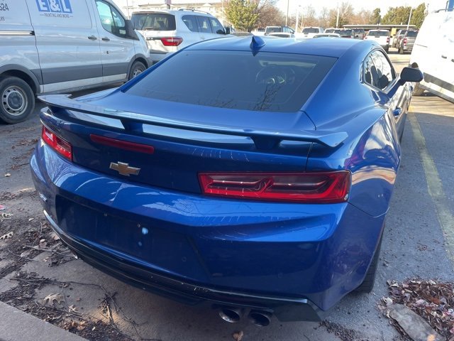 Used 2017 Chevrolet Camaro SS image 8