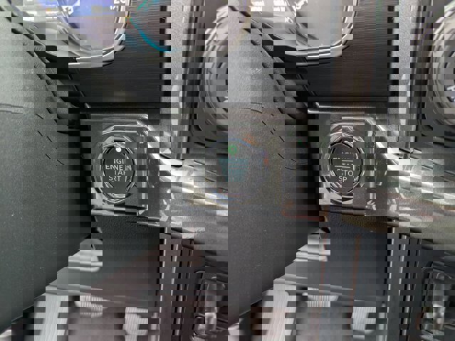 Certified 2023 Ford F150 XLT w/ Equipment Group 302A High image 19