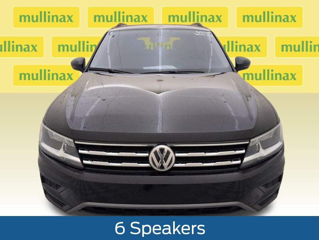Used 2020 Volkswagen Tiguan SE w/ Panoramic Sunroof Package image 8