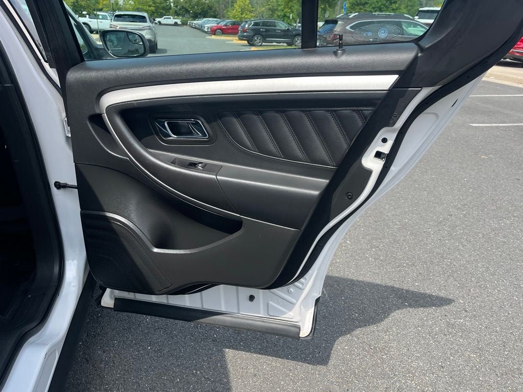 Certified 2017 Ford Taurus SEL w/ Equipment Group 201A FWD image 20