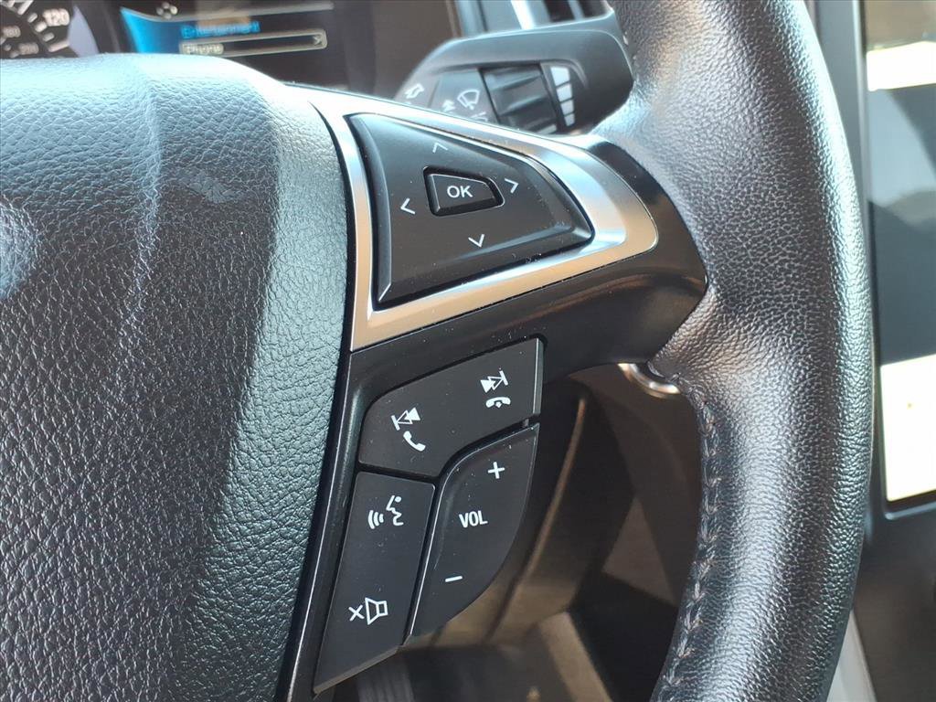 Certified 2024 Ford Edge Titanium image 25