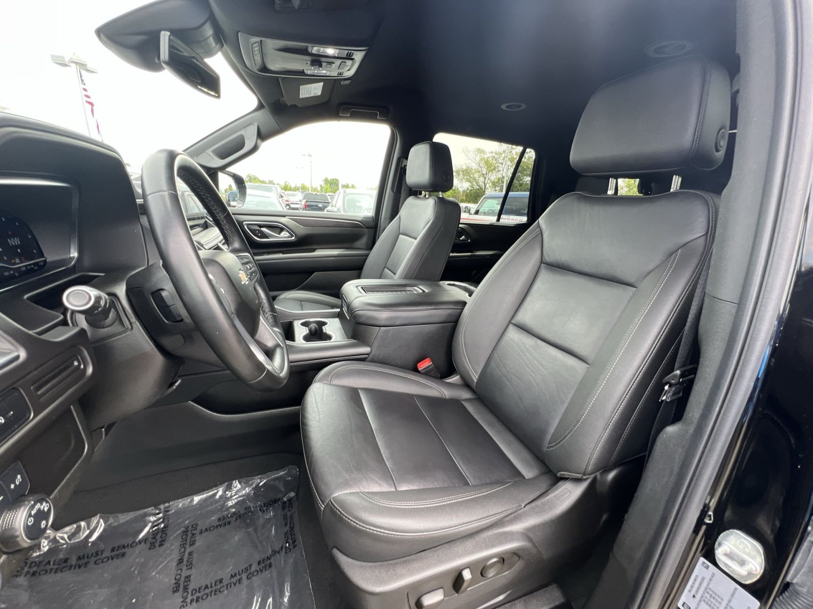 Used 2024 Chevrolet Tahoe LT AWD/4WD image 21