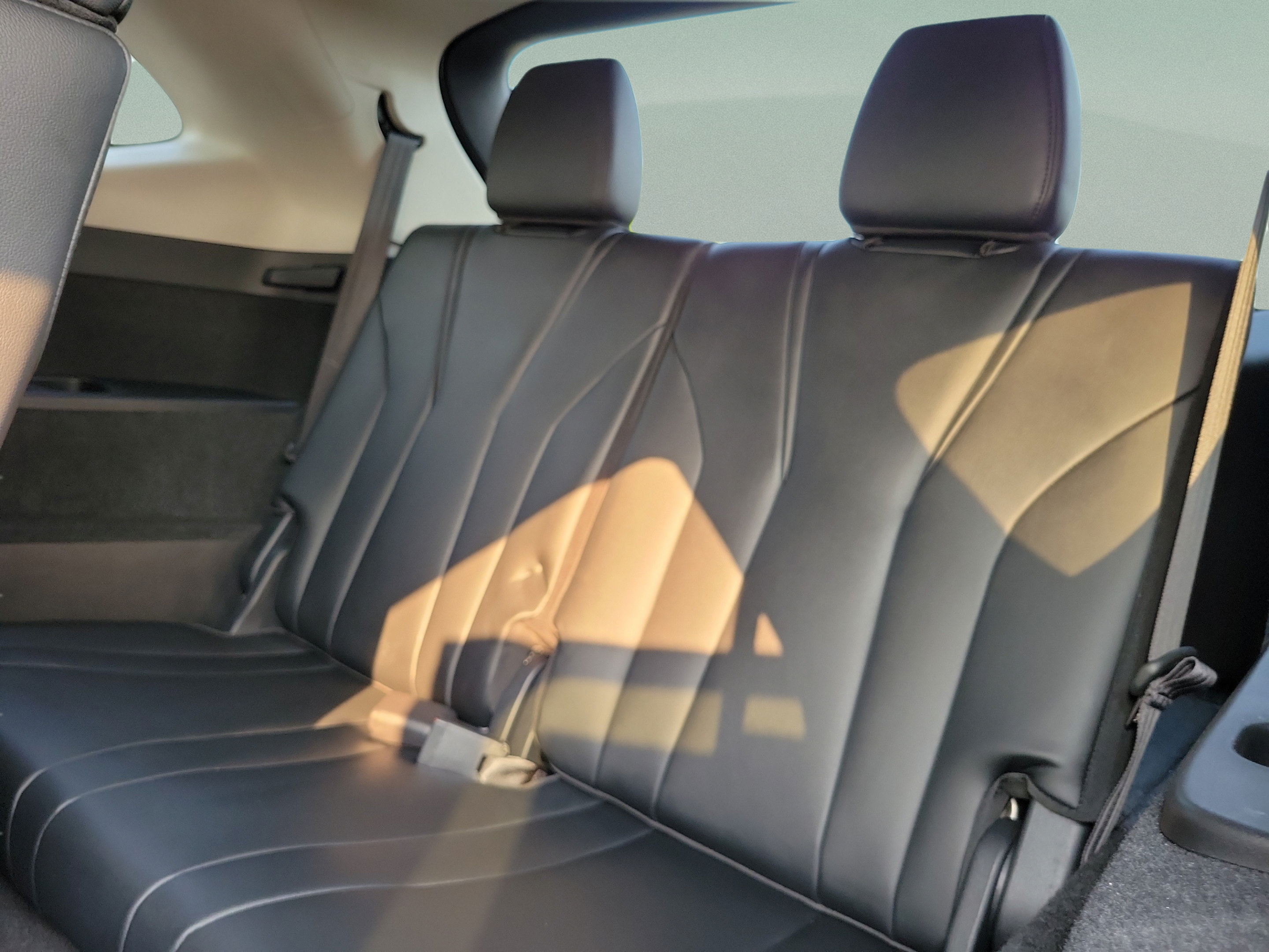 Used 2023 Acura MDX SH-AWD image 11