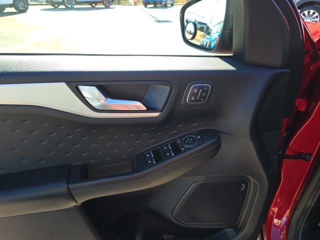 Certified 2020 Ford Escape SEL image 12