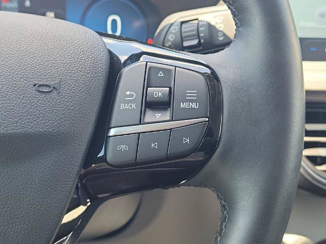 Certified 2025 Ford Escape SE w/ PHEV Premium Package FWD image 25