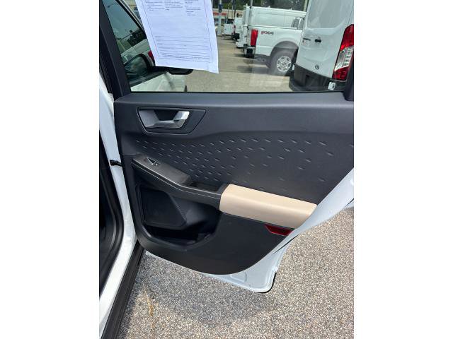 Certified 2020 Ford Escape SEL FWD image 8