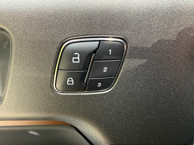 Certified 2025 Ford Bronco Sport Outer Banks w/ Outer Banks Tech Package+ AWD/4WD image 23