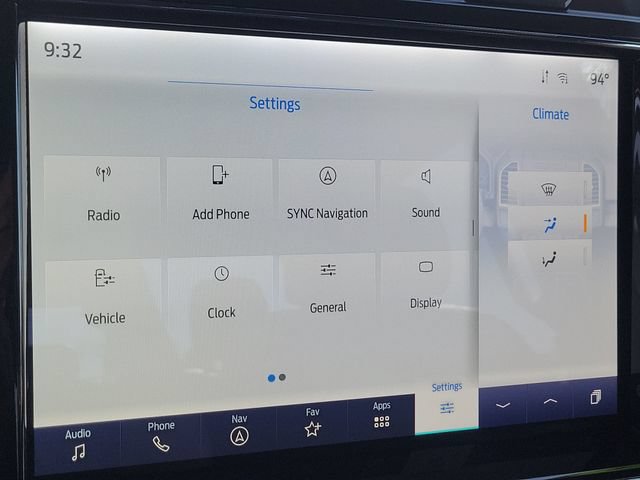 Certified 2022 Ford F250 Lariat w/ Lariat Value Package AWD/4WD image 13