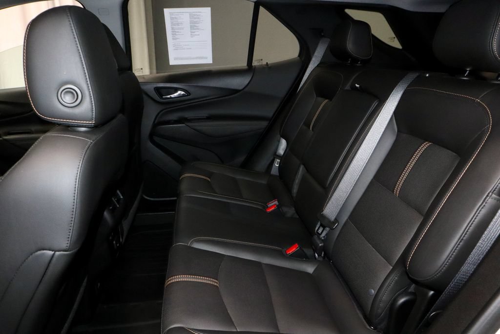 Used 2022 Chevrolet Equinox Premier AWD/4WD image 23