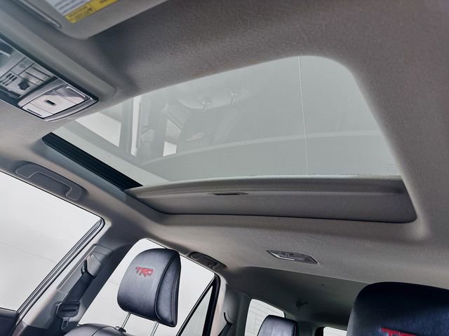 Used 2023 Toyota 4Runner TRD Off-Road Premium image 6