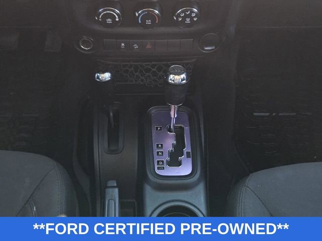 Used 2017 Jeep Wrangler Unlimited Sport w/ Connectivity Group image 15