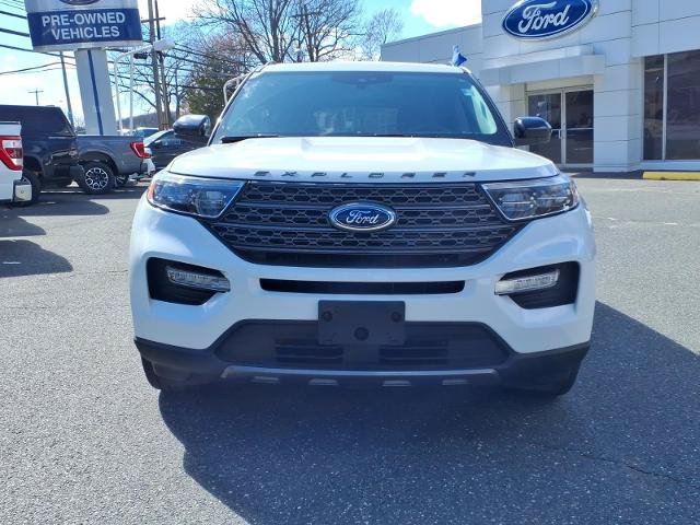 Certified 2022 Ford Explorer XLT w/ Equipment Group 202A AWD/4WD image 8
