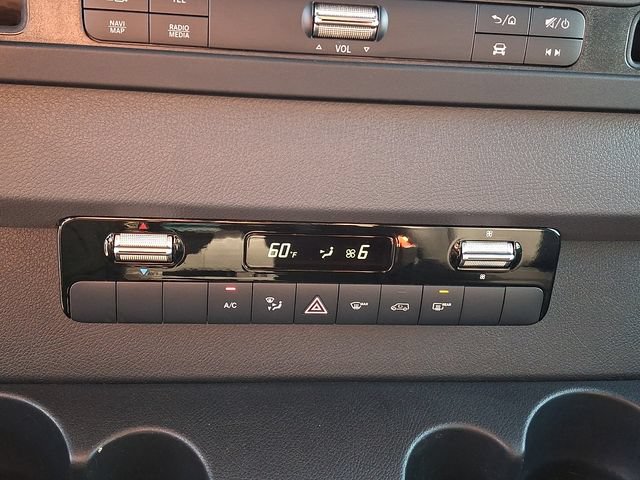 Used 2020 Mercedes-Benz Sprinter 2500 image 16