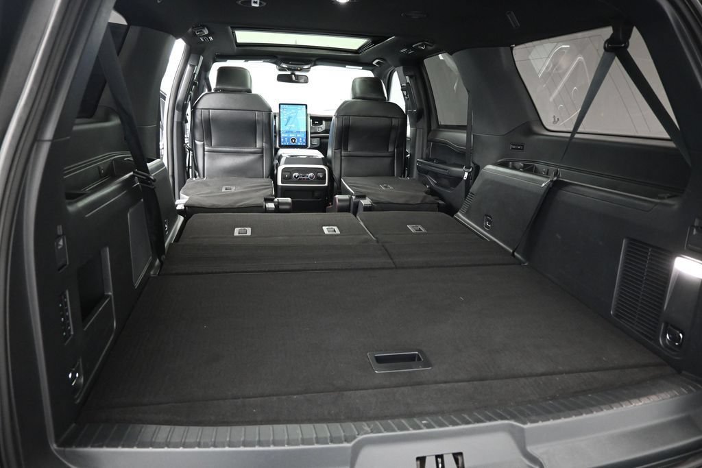 Certified 2022 Ford Expedition Max Limited AWD/4WD image 11