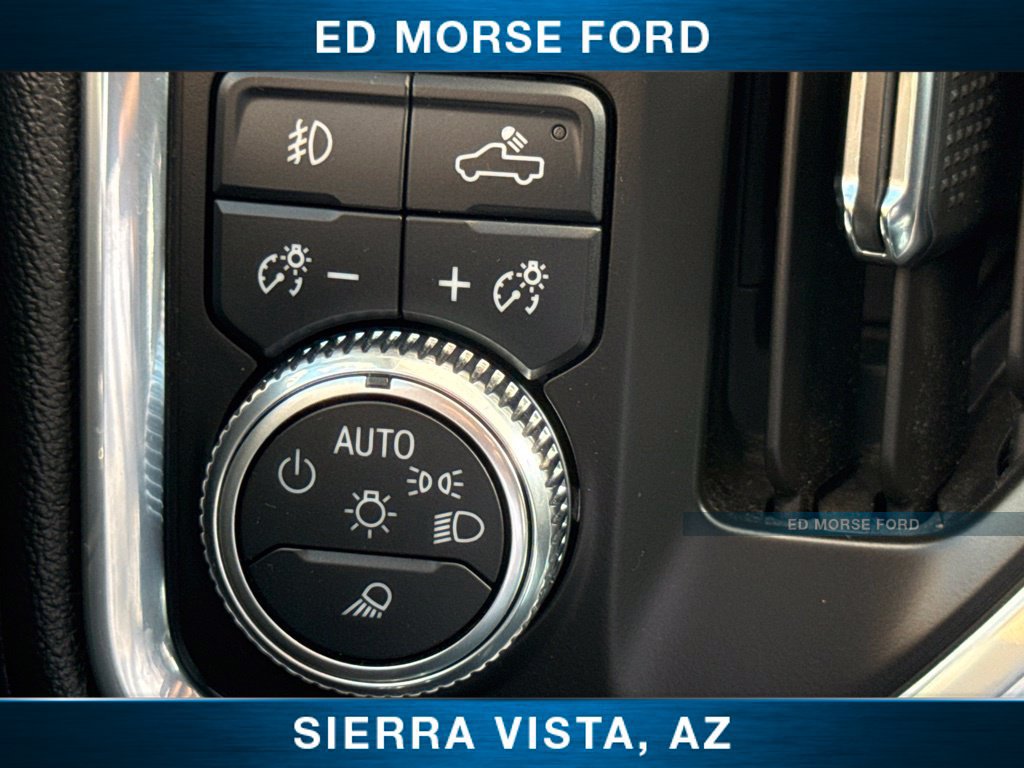 Used 2023 GMC Sierra 2500 SLT w/ SLT Preferred Package AWD/4WD image 44