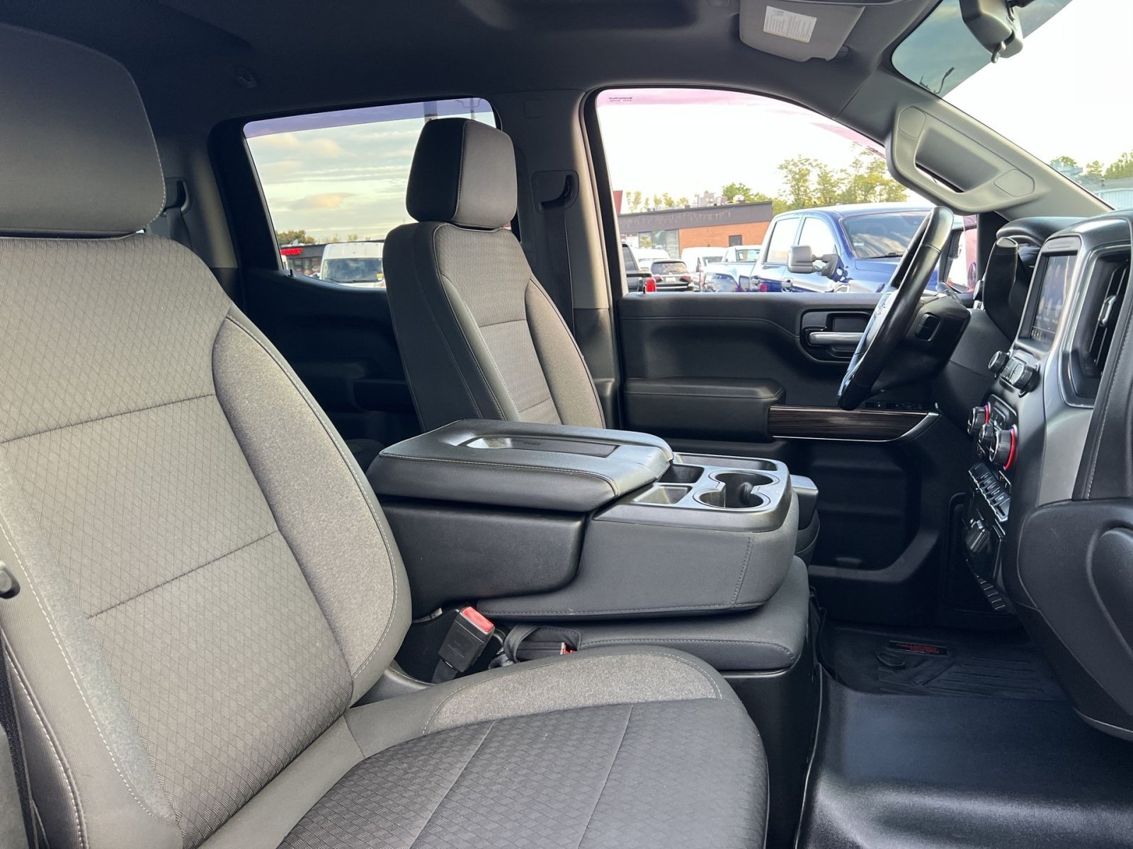 Used 2020 Chevrolet Silverado 1500 LT w/ All-Star Edition AWD/4WD image 25