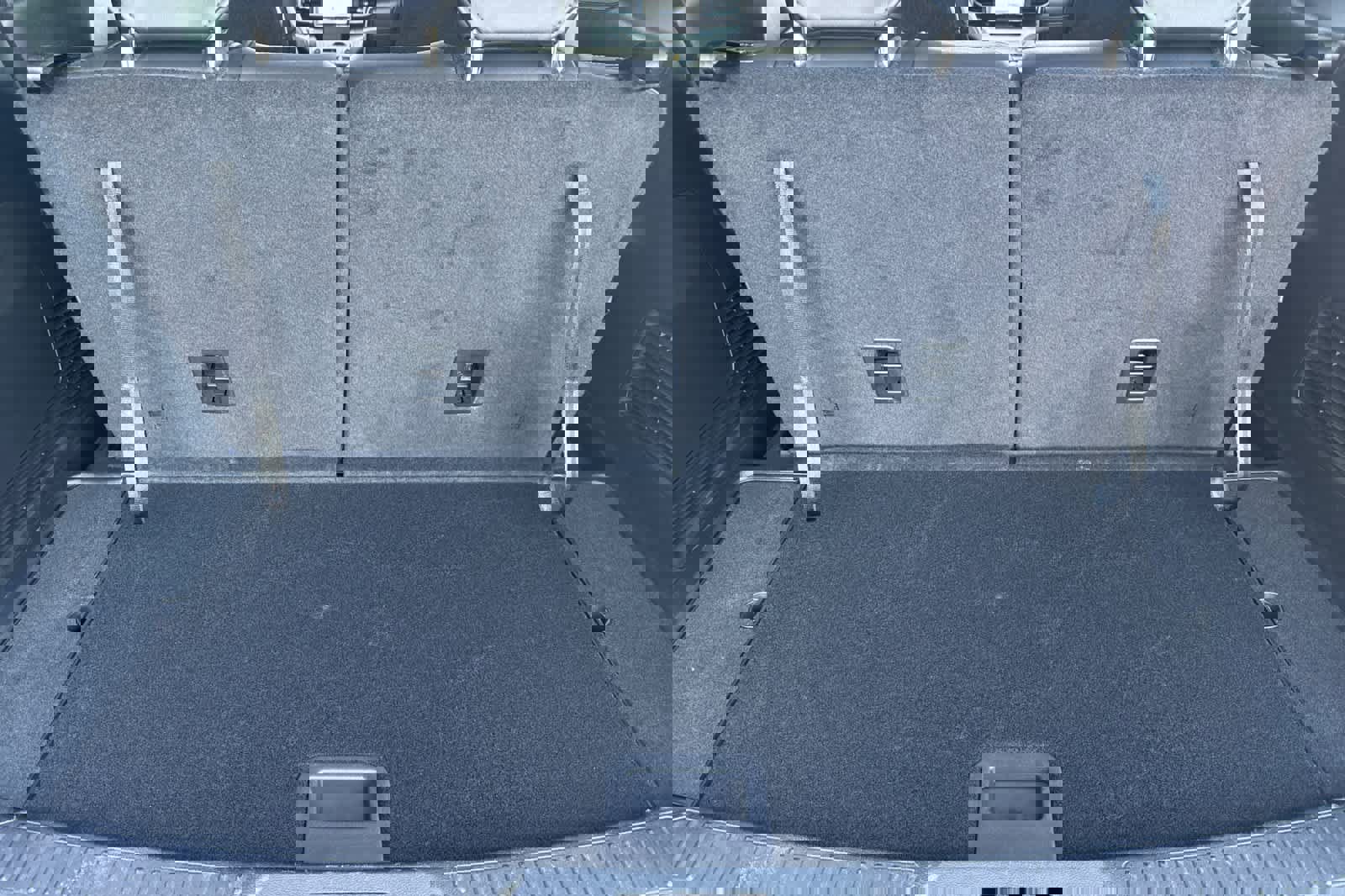 Certified 2023 Ford Explorer XLT w/ Equipment Group 202A image 16